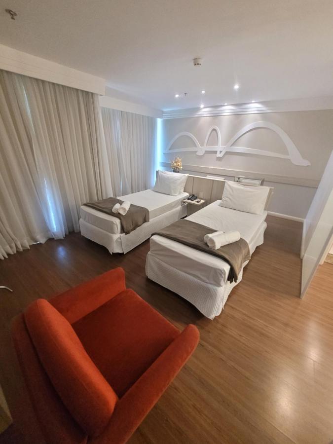 Flat Mercure Brasilia Lider By Rei Dos Flats 外观 照片